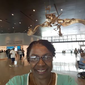 Meet your Posher, Sandra